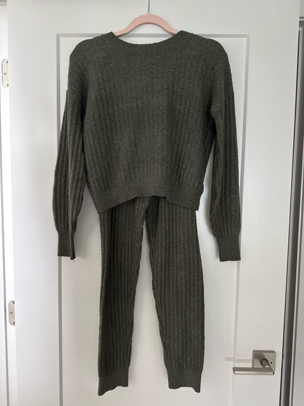 Cozy Ribbed Knit Lounge Set in Gret